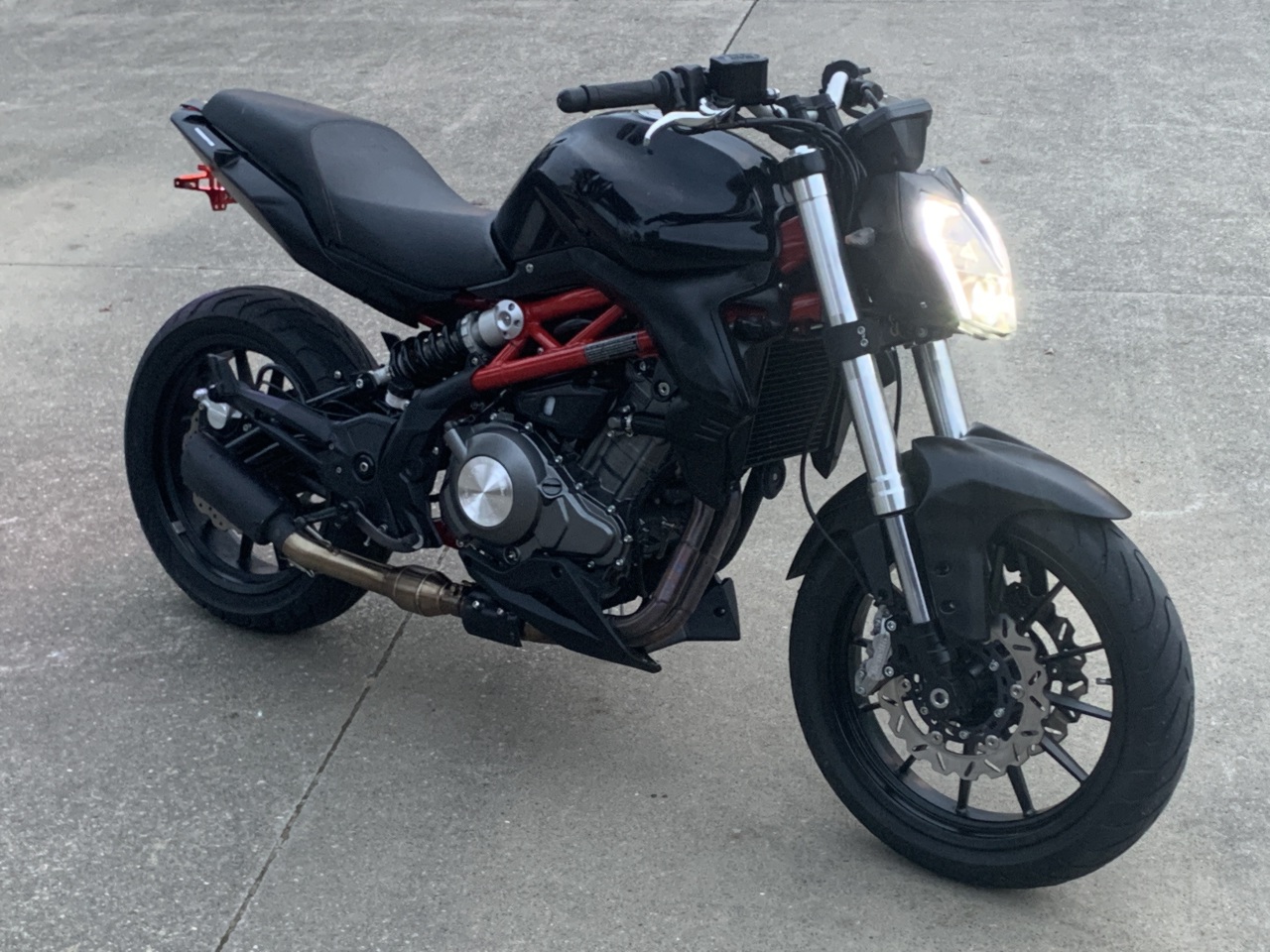 2020 Benelli 302S